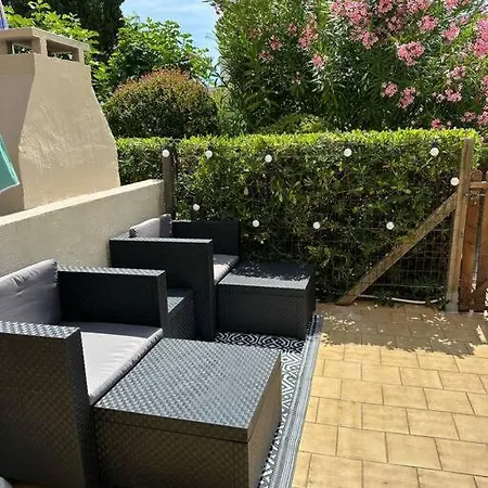 Le Massilhan - A 100m De La Le Castellas