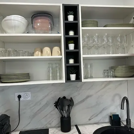 Le Massilhan - A 100m De La