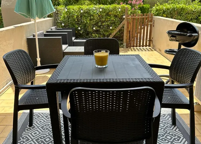 Le Massilhan - A 100m De La Апартаменты *